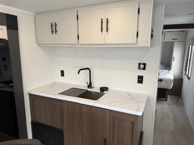 2026 Prime Time Avenger 27rei alt