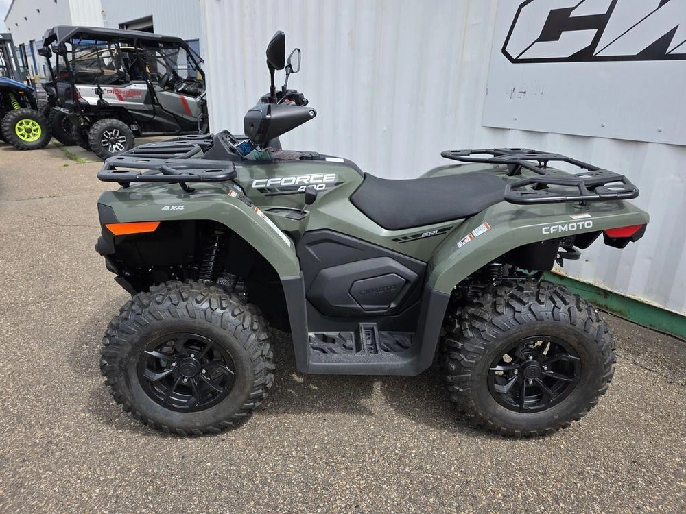 2025 Cfmoto Cforce 400 alt