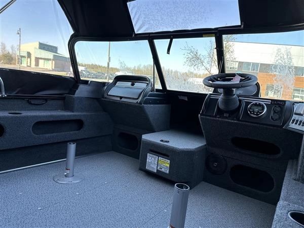 2023 Lund Boat Co 1775 Adventure Sport 115 Hp Honda alt