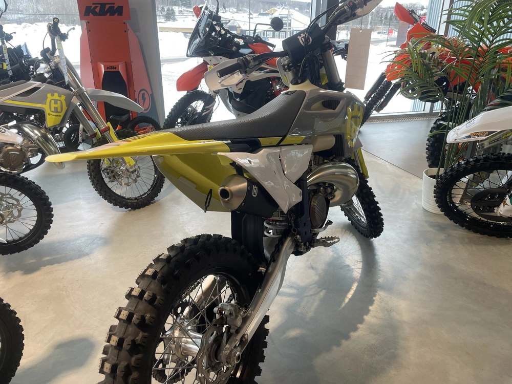 Husqvarna Tx 3oo 2024 alt