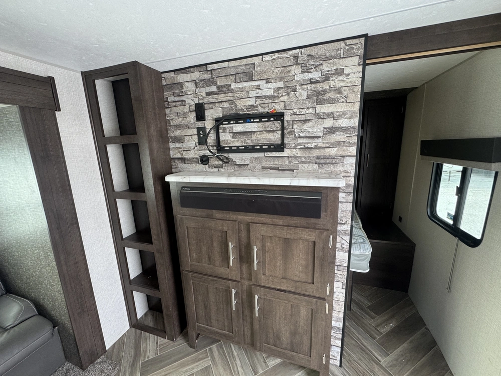 Kz Sportsmen Se 271bhse 2021 alt