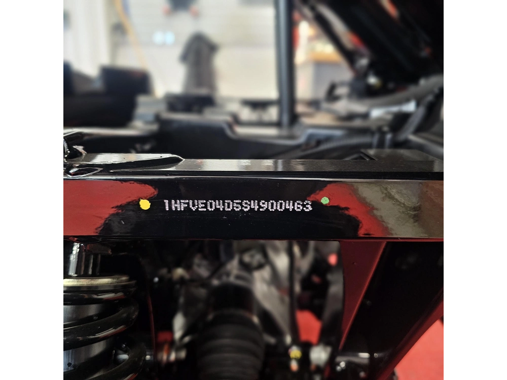 2025 Honda Pioneer 1000 Base alt