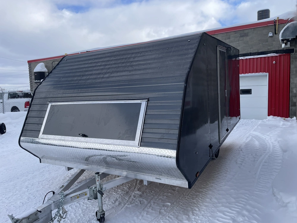 2026 Forest River Lightning Metallic Charcoal Gray alt