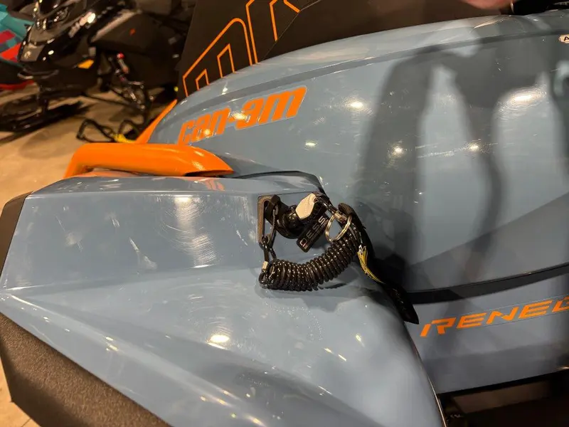 2026 Can-Am Renegade X mr 1000R thumbnail 14