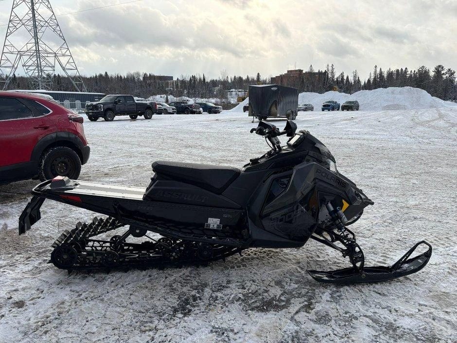 Polaris Polaris 850 Boost Assault Switchback 2025 alt