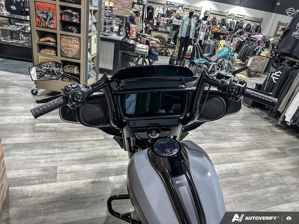 2026 Harley-davidson Street Glide alt