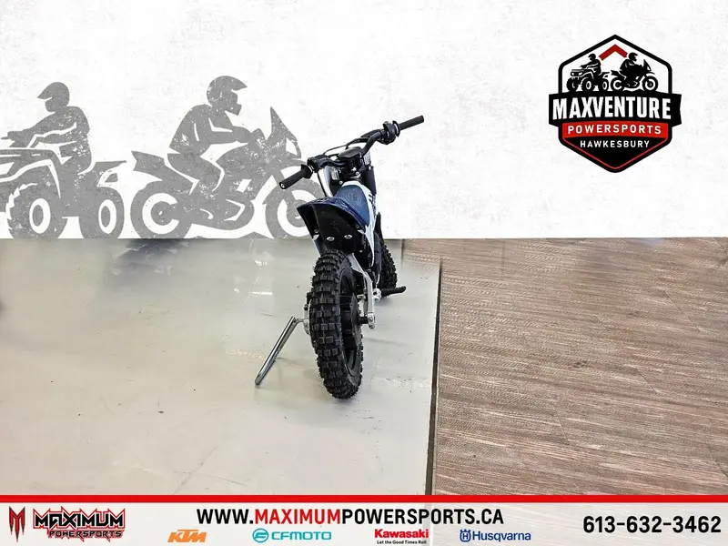 2025 Husqvarna EE 2 thumbnail 4