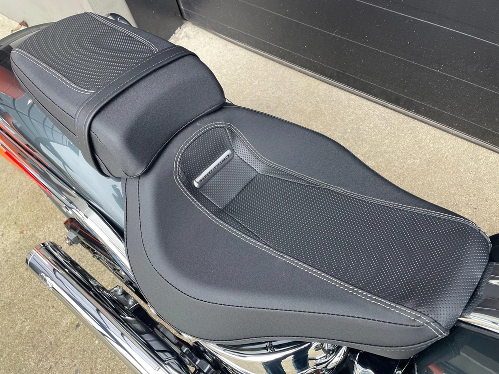 2026 Harley-davidson Fxbr - Breakout® alt