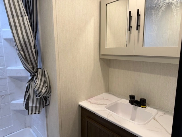 2026 Prime Time Avenger 27rei alt