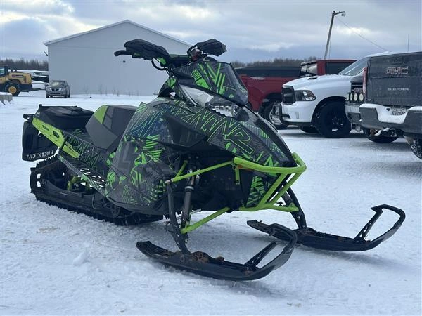 Arctic Cat M8000 Ltd 153'' 2017 alt