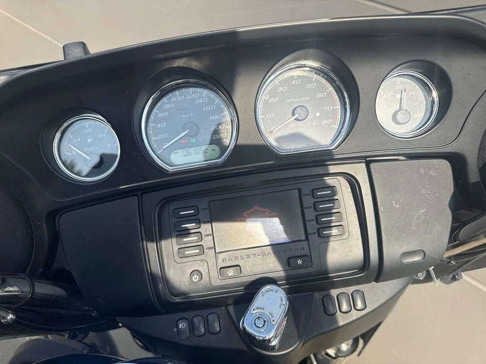 2014 Harley-davidson Flhtcu - Electra Glide® Ultra Classic® alt