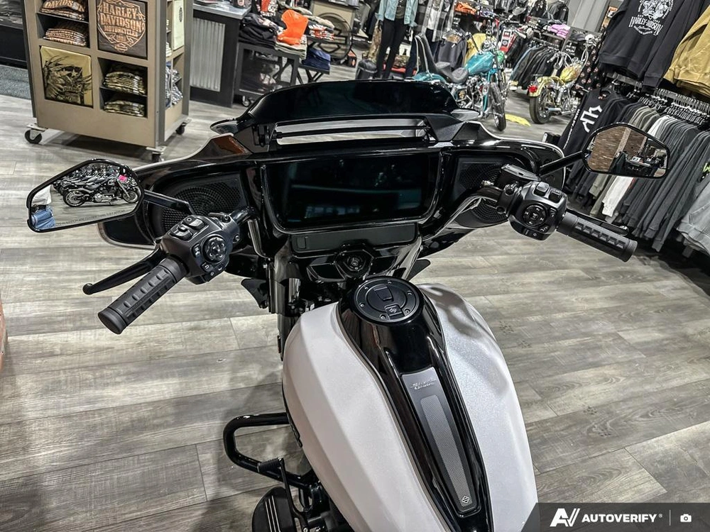 2025 Harley-davidson Flhx - Street Glide® alt