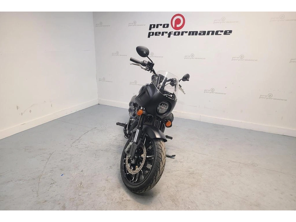 2023 Indian Motorcycle Sport Chief Abs alt