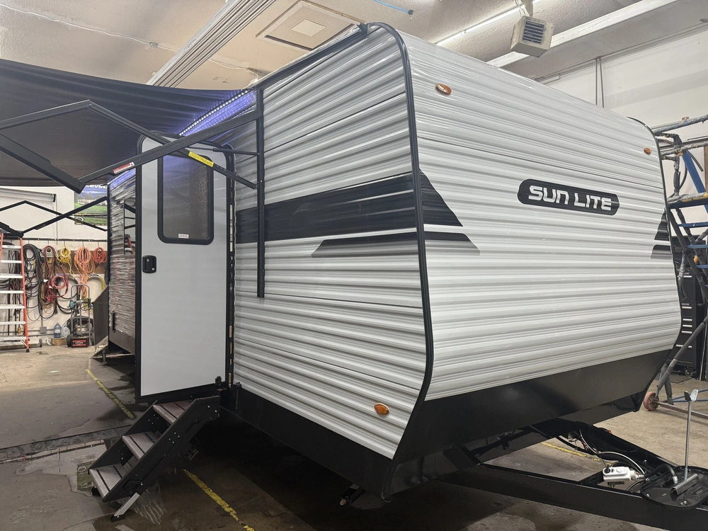 Sunset Park Rv Sunlite Th 25th 2027 alt