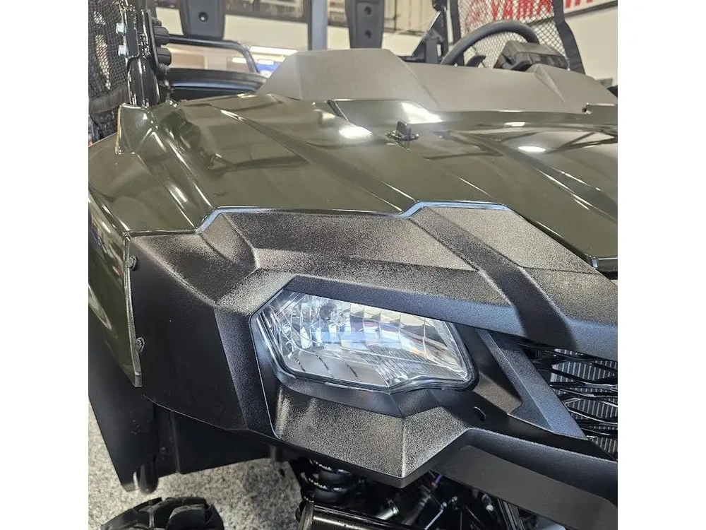 2025 Honda Pioneer 700 alt