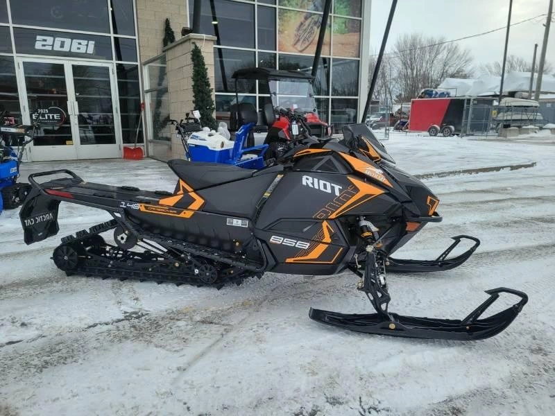 Arctic Cat Riot 858 Sno Pro Es 1.75 (sport Gauge) 2026 alt