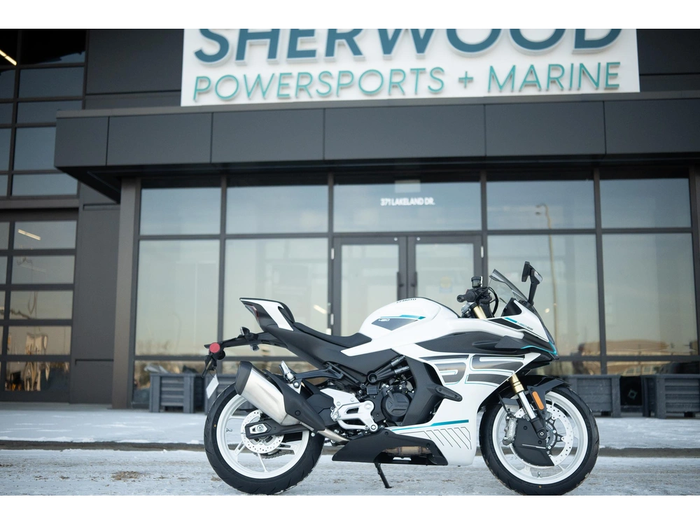 2026 Cfmoto 450ss alt