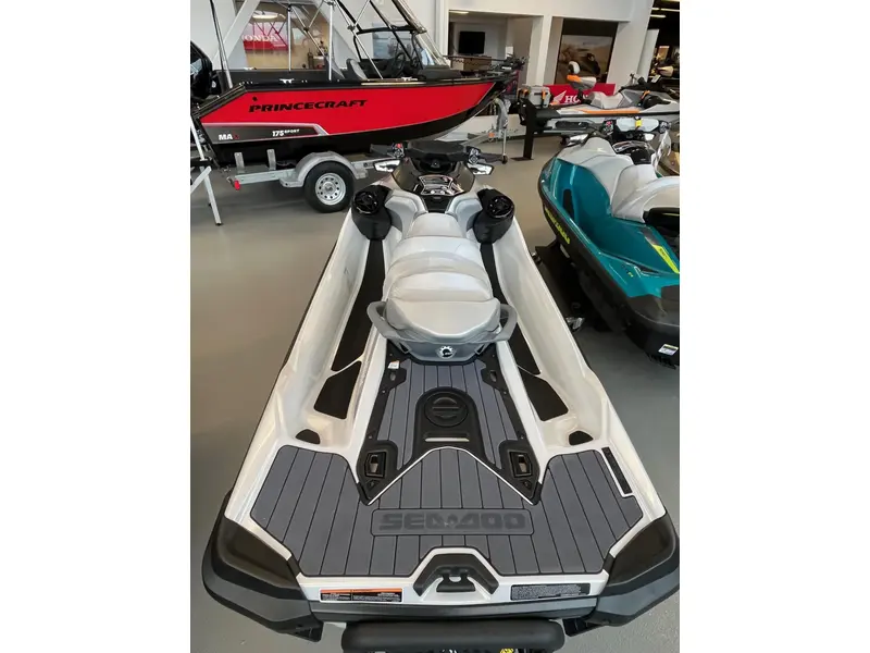 2026 Sea-Doo GTX LIMITED 325