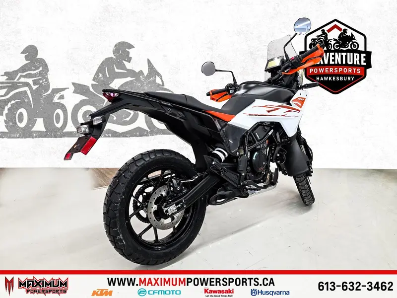 2025 KTM 390 ADVENTURE X thumbnail 4