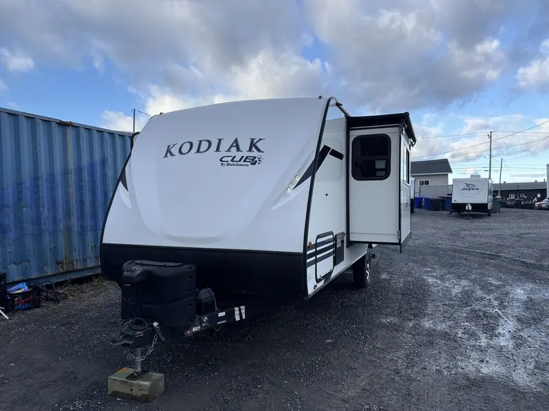 2020 Kodiak 198BHSL thumbnail 6