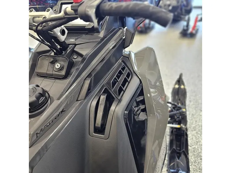 2025 Polaris 850 INDY VR1 137