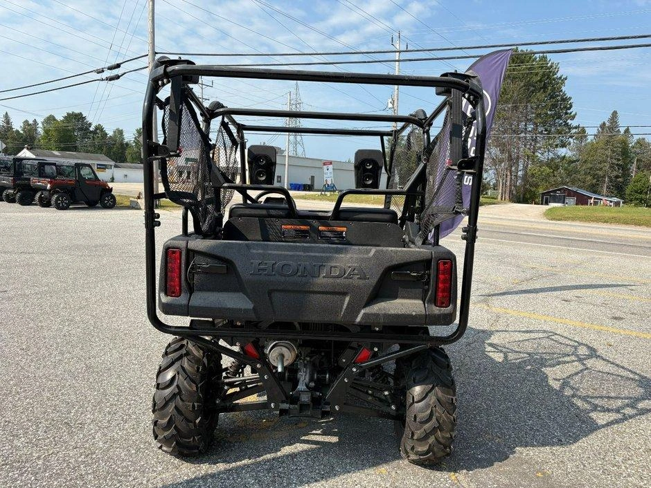 Honda Honda Pioneer 700 4 2025 alt