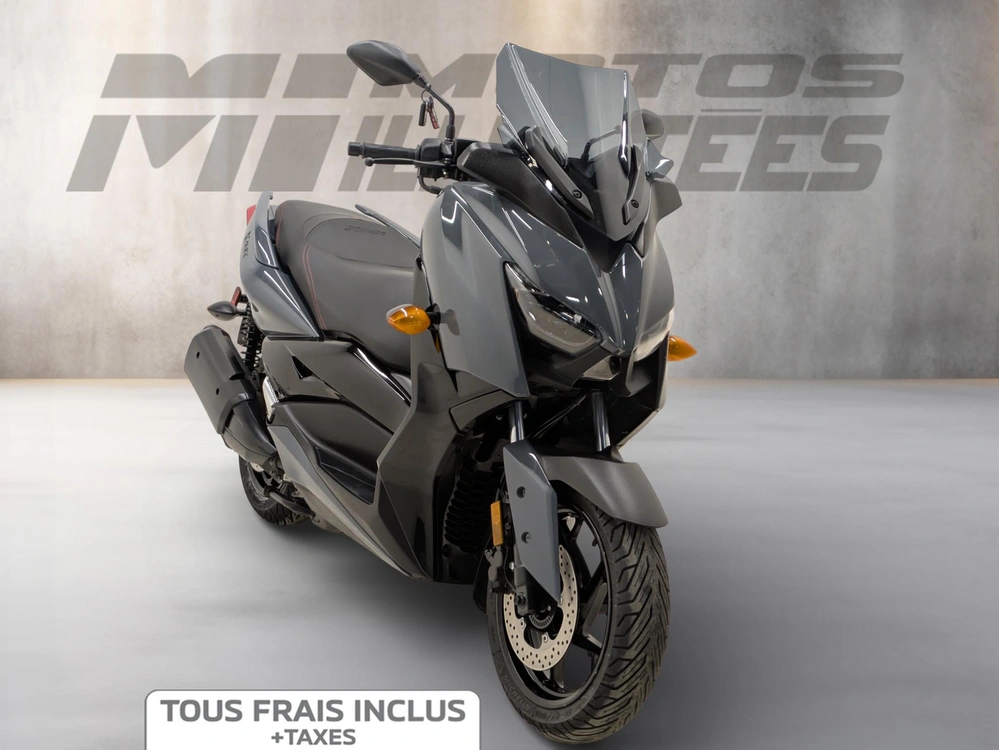 Yamaha Xmax 2022 alt