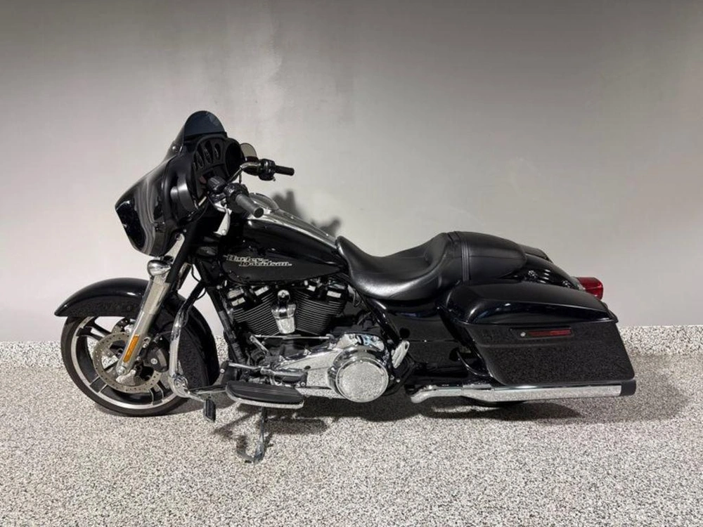 2019 Harley-davidson Flhx - Street Glide® alt