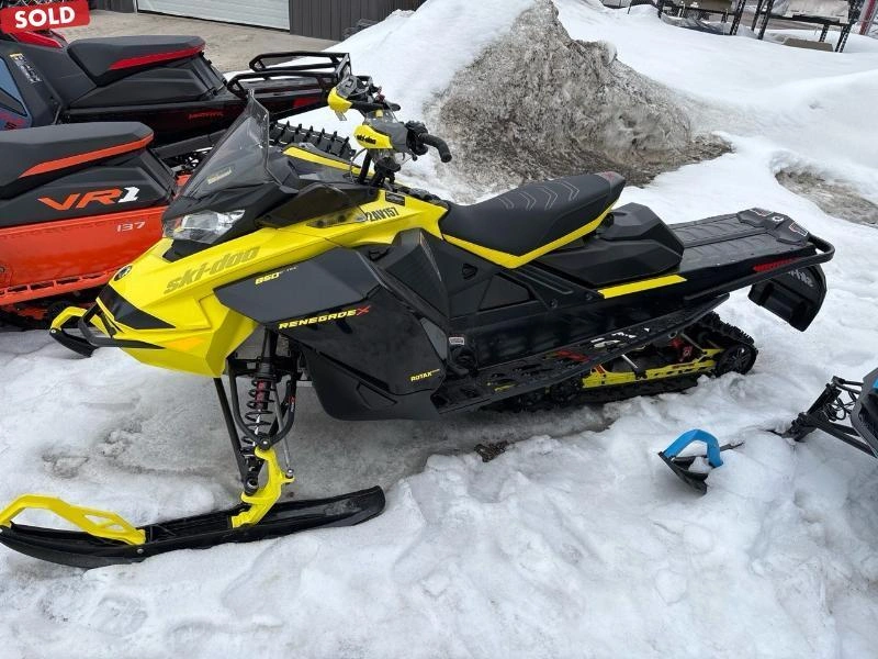 2022 Ski-doo Renegade X® 850 E-tec® alt