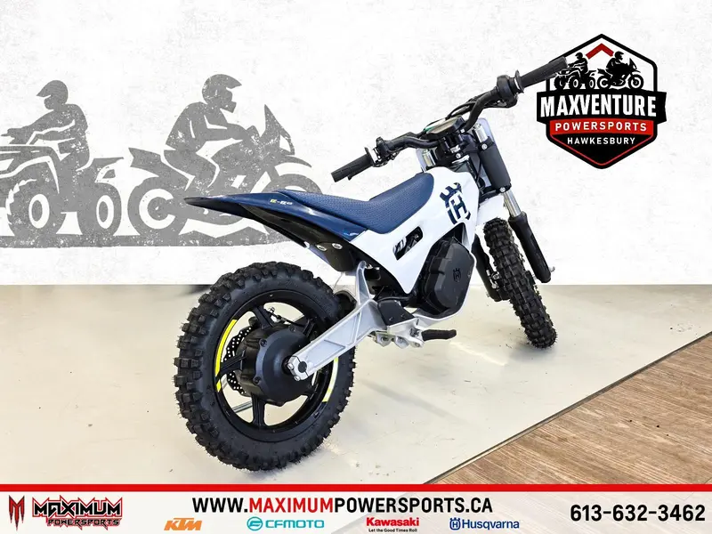 2025 Husqvarna EE 2 thumbnail 3
