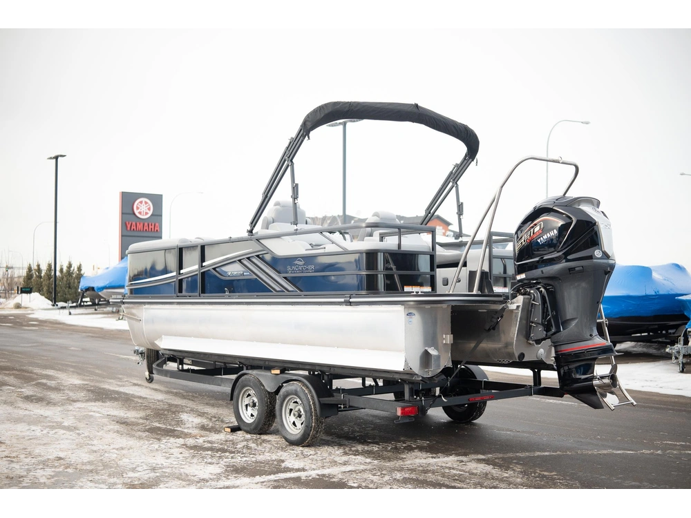 2026 Suncatcher Fusion 322ss alt