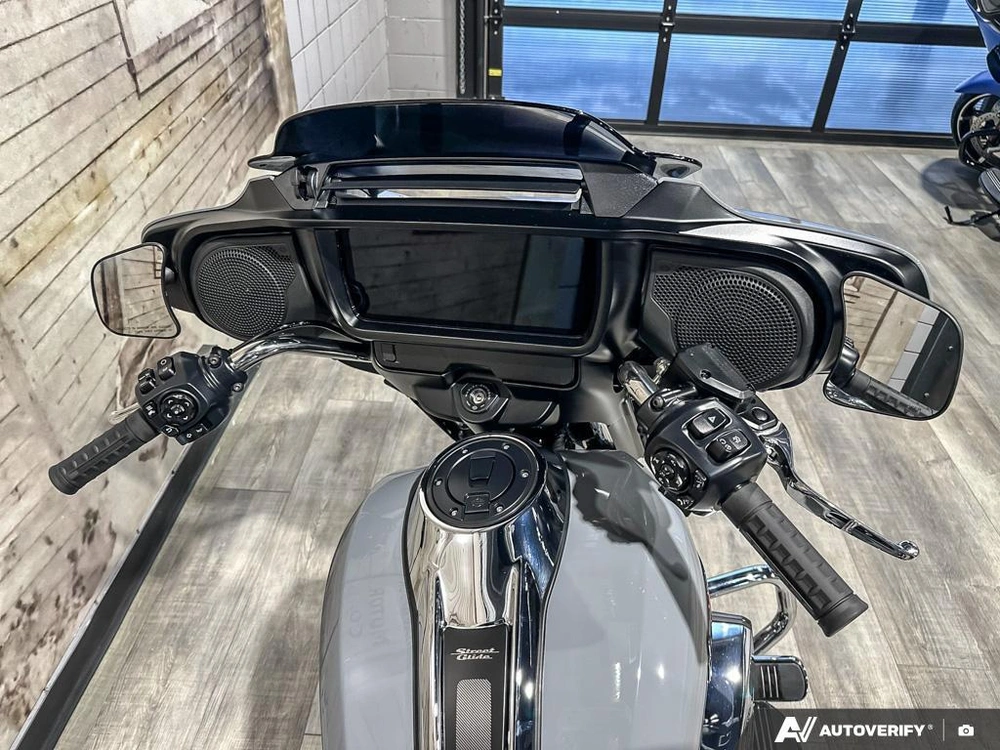 2026 Harley-davidson Street Glide alt