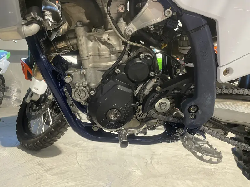 2024 Husqvarna FC 250 DEMO thumbnail 6