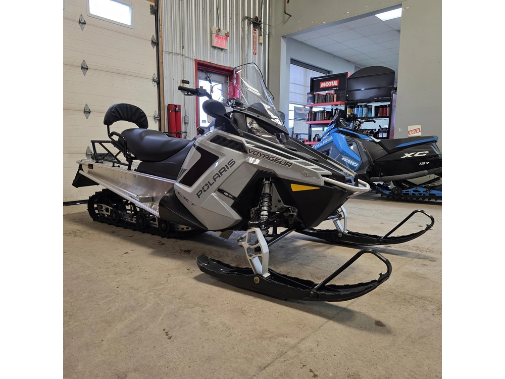 2025 Polaris 550 Voyageur Lxt alt