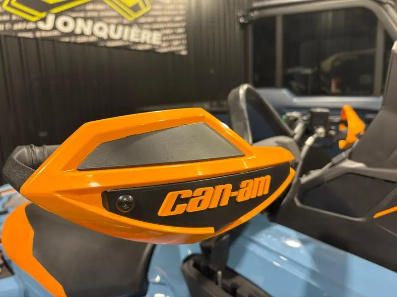 2026 Can-Am Renegade X mr 1000R thumbnail 2
