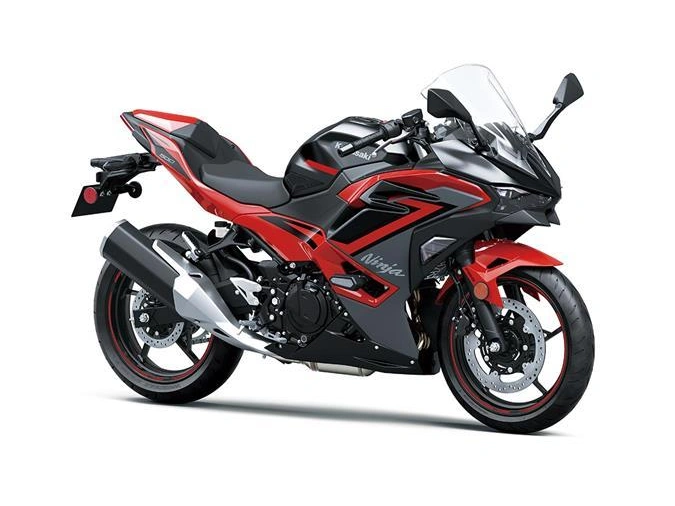 Kawasaki Ninja 500 Se 2025 alt