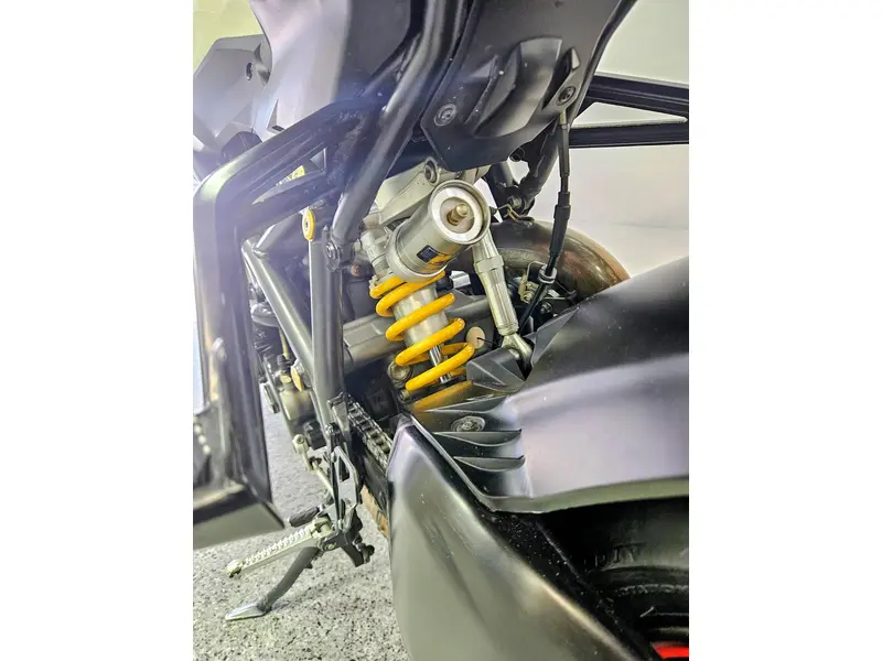 2010 Ducati STREET FIGHTER S 1098 thumbnail 10