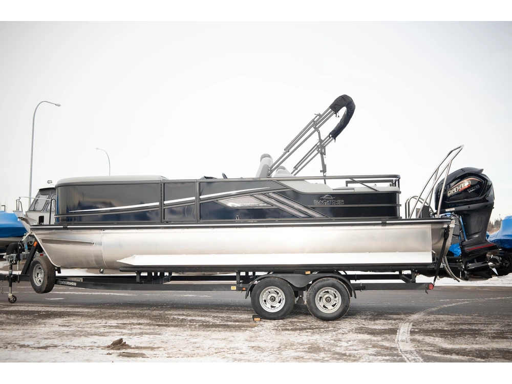 2026 Suncatcher Fusion 322ss alt