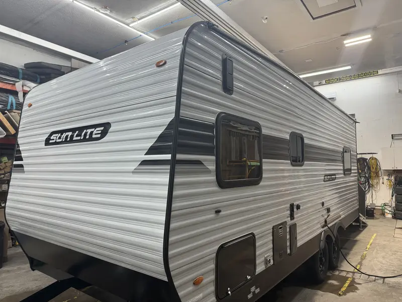 2027 Sunset Park RV Sunlite TH 25TH
