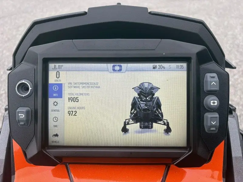 2022 Polaris Polaris PATR BOOST MATRYX SLASH PRO RMK 165 2.75