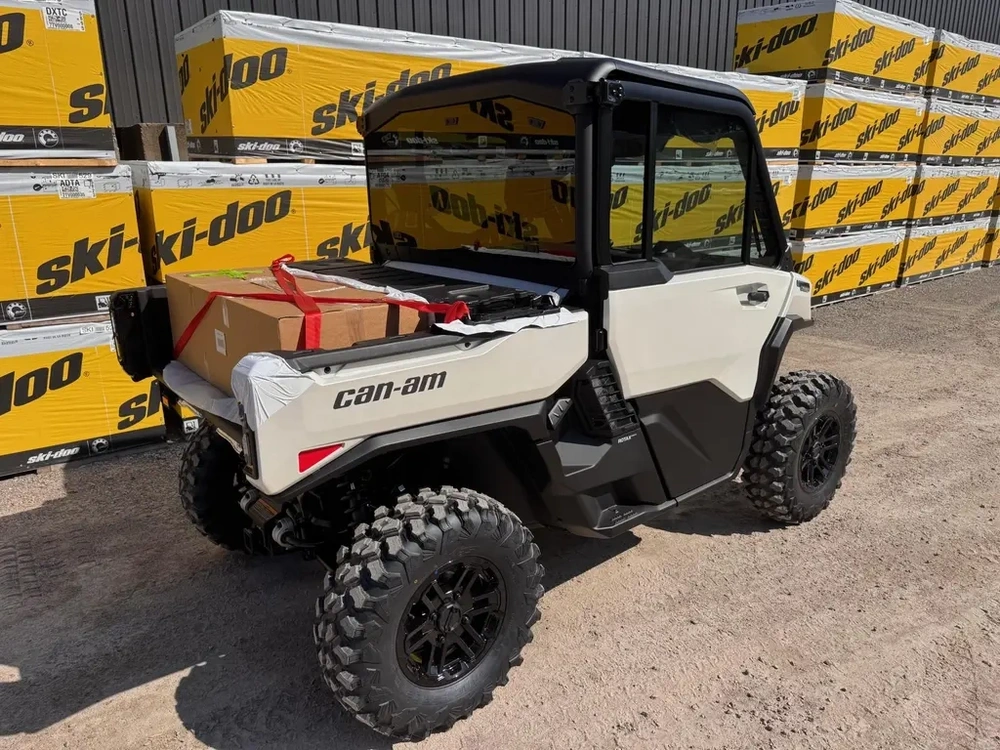 Can-am Defender Limited Cab Hd11 2026 alt