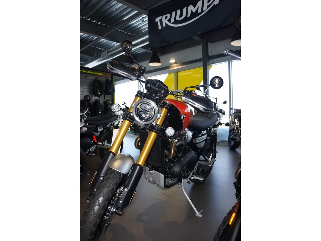 Triumph SCRAMBLER l200 XE  2024