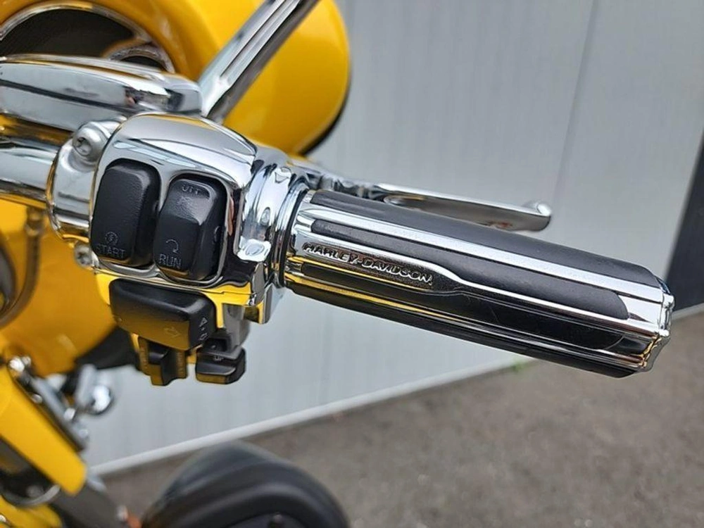 2012 Harley-davidson Flhtcuse7 - Cvo™ Ultra Classic® Electra Glide® alt