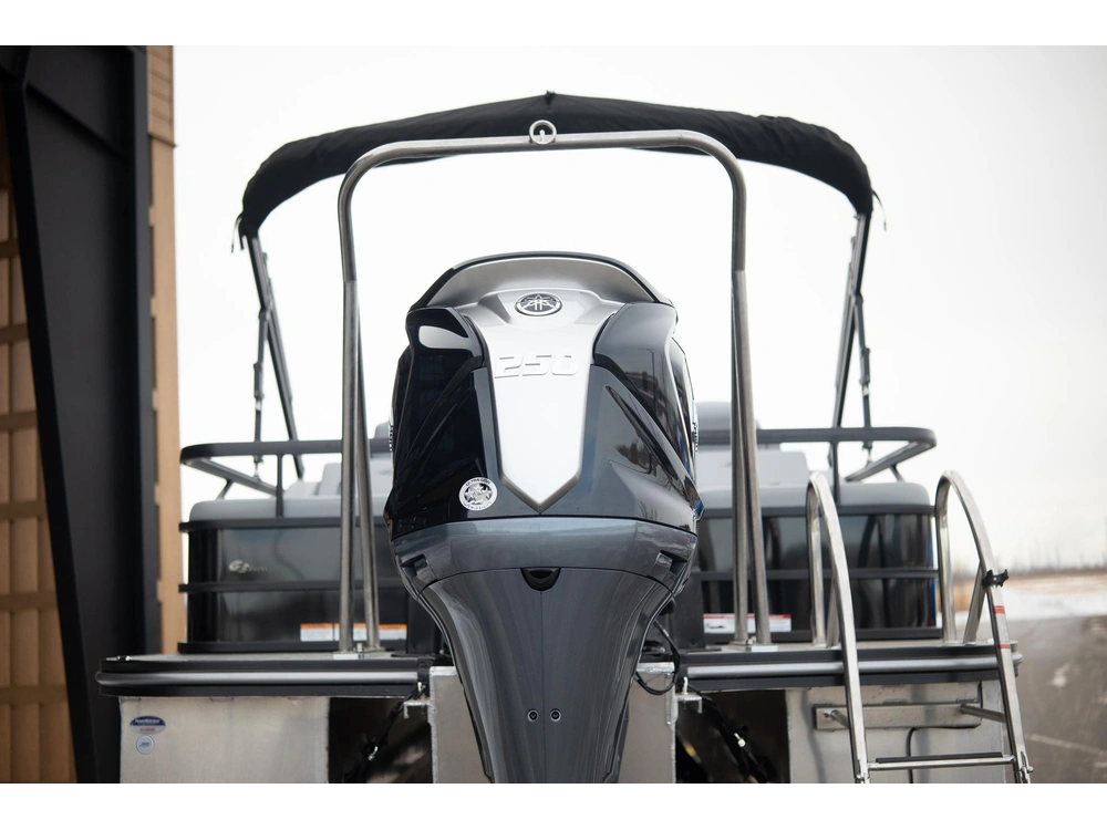 2026 Suncatcher Fusion 322ss alt