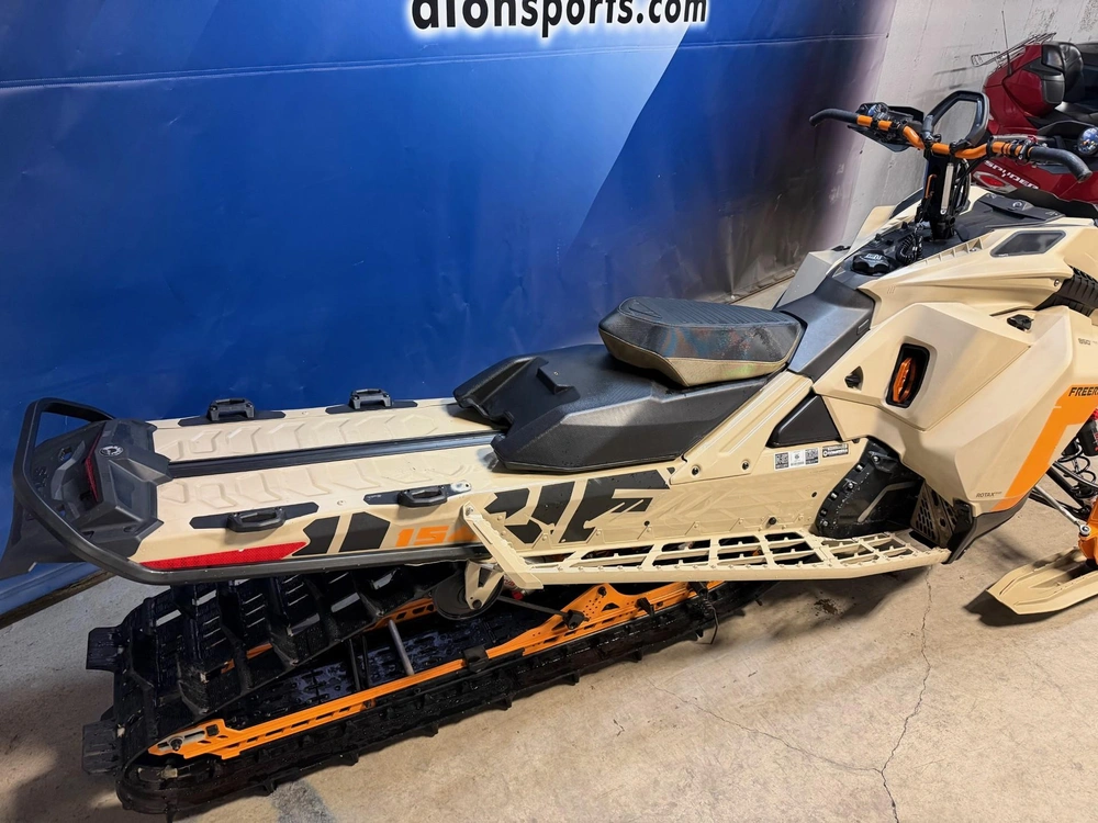 Ski-doo Freeride 154 850 E-tec Shot 2022 alt