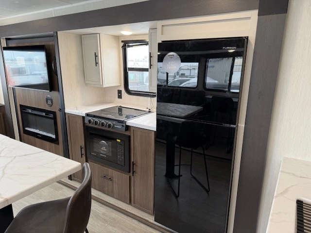 2026 Prime Time Avenger 27rei alt