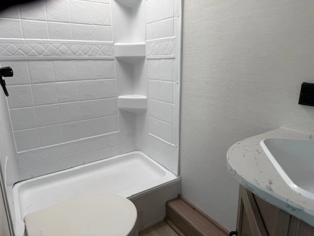 2026 Gulf Stream 228sb alt