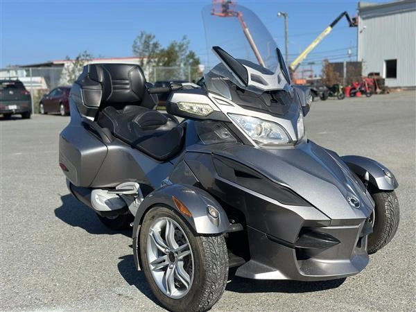 2012 Can-am Spyder Rts alt