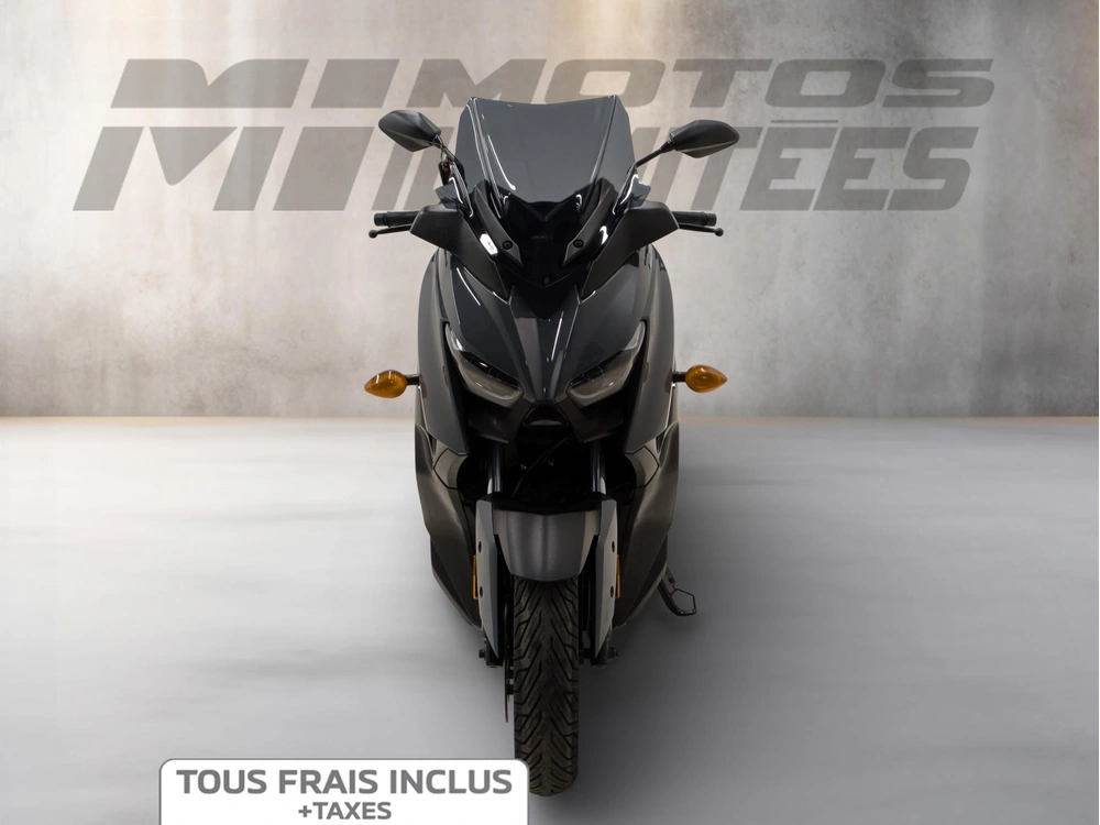 Yamaha Xmax 2022 alt