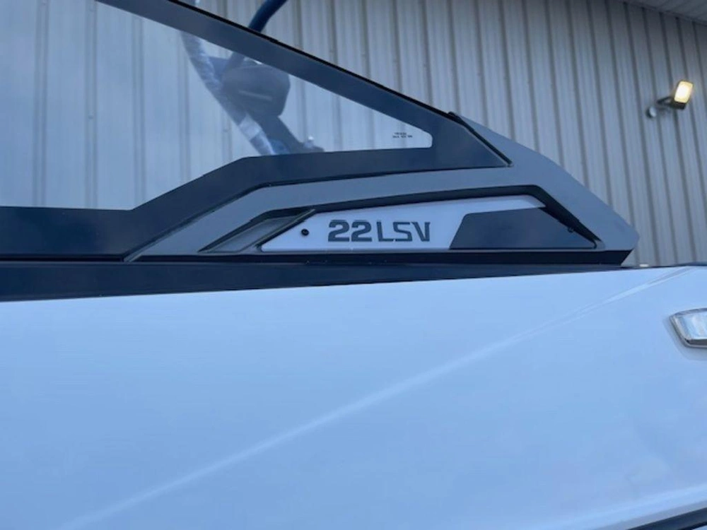 2026 Malibu 22 Lsv alt